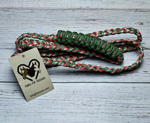 Holly Jolly Neck Rope