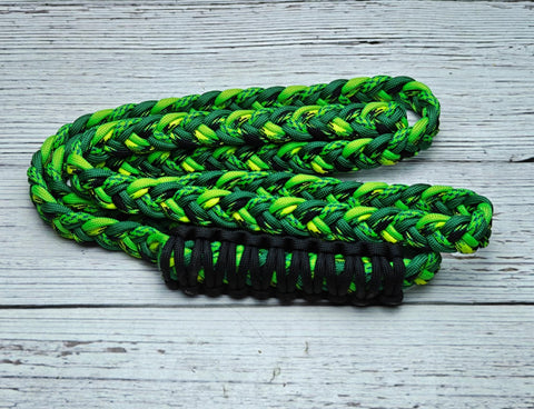 Gecko, Green with Black X & Mint Neck Rope